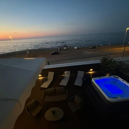 Luxury Terrazza Барі