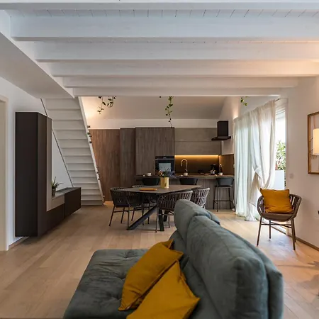 Luxury Terrazza Будинок відпочинку Барі